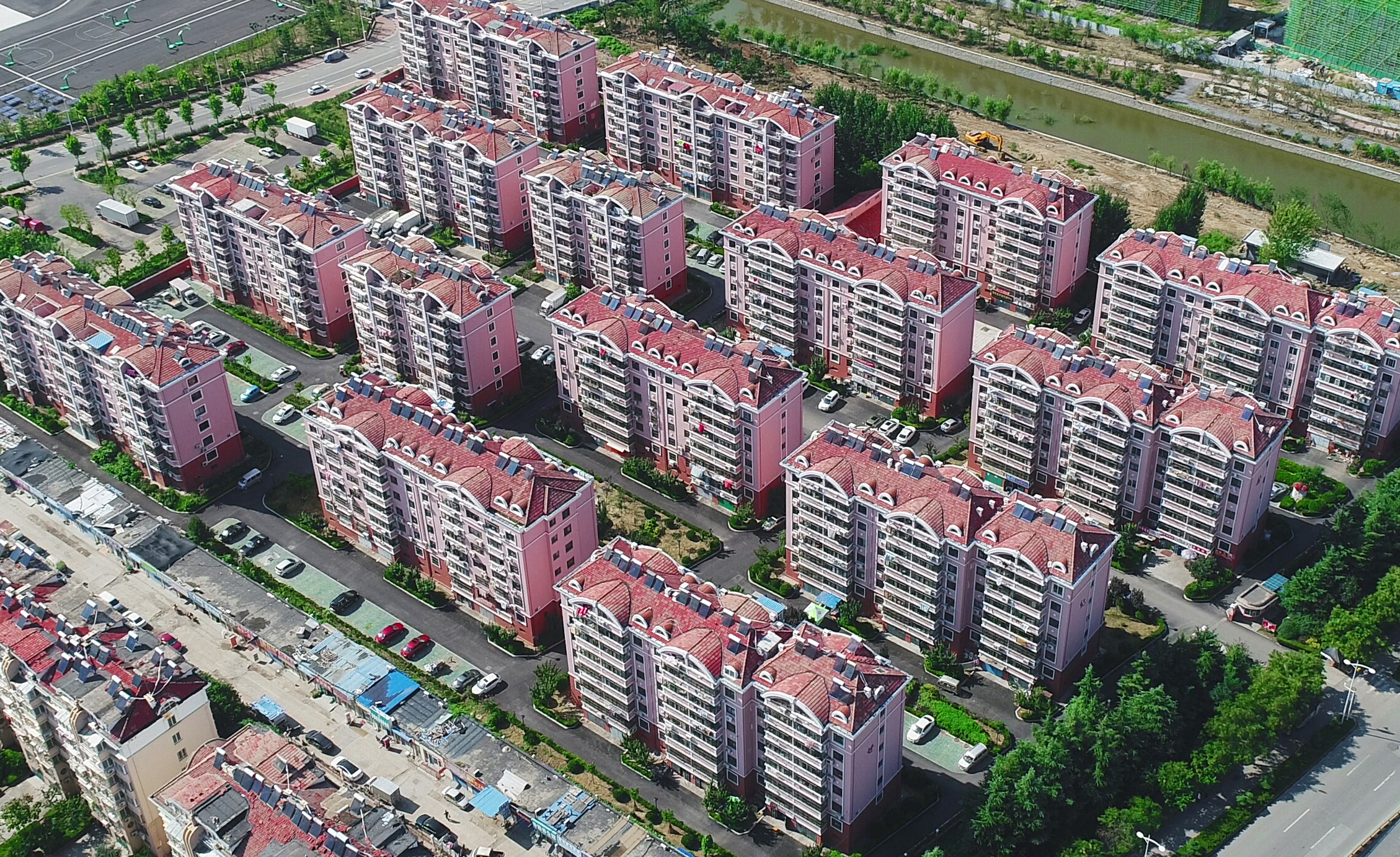 青島福州路小區(qū)七組團2，4號樓   